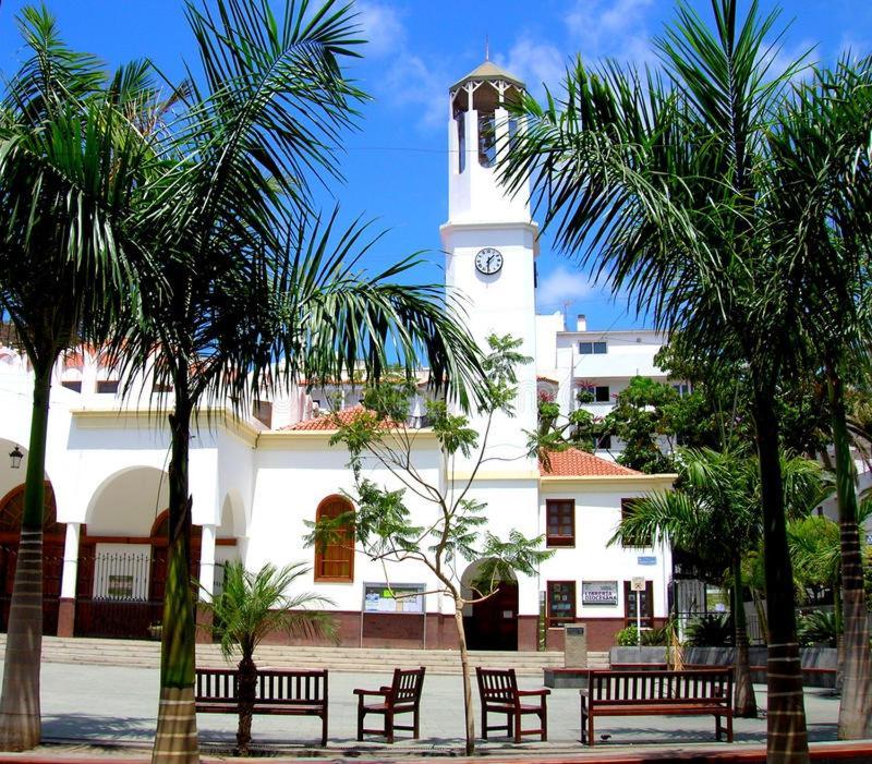 Cristimar - Stunning Vacation Rental Home For Families & Friends Los Cristianos  Exteriör bild